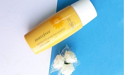Kem chống nắng Innisfree UV perfect UV protection essence water base