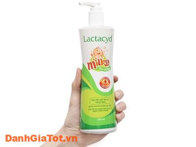 sữa tắm lactacyd 1