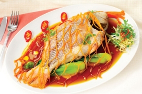 5 Cách làm cá hấp thơm ngon, đậm vị, cực dễ làm lại bổ dưỡng