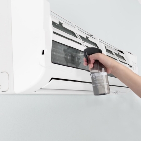 Cách vệ sinh máy lạnh tại nhà đơn giản và nhanh chóng nhất