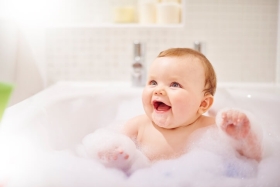 [Review] Top 5 sữa tắm cho bé dịu nhẹ an toàn và tốt nhất