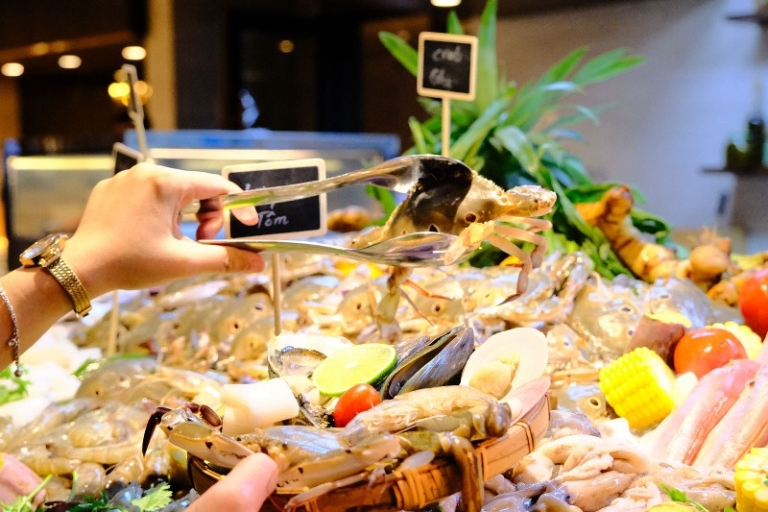 Top 15 Nhà hàng buffet hải sản Đà Nẵng nổi tiếng tươi ngon, đông khách