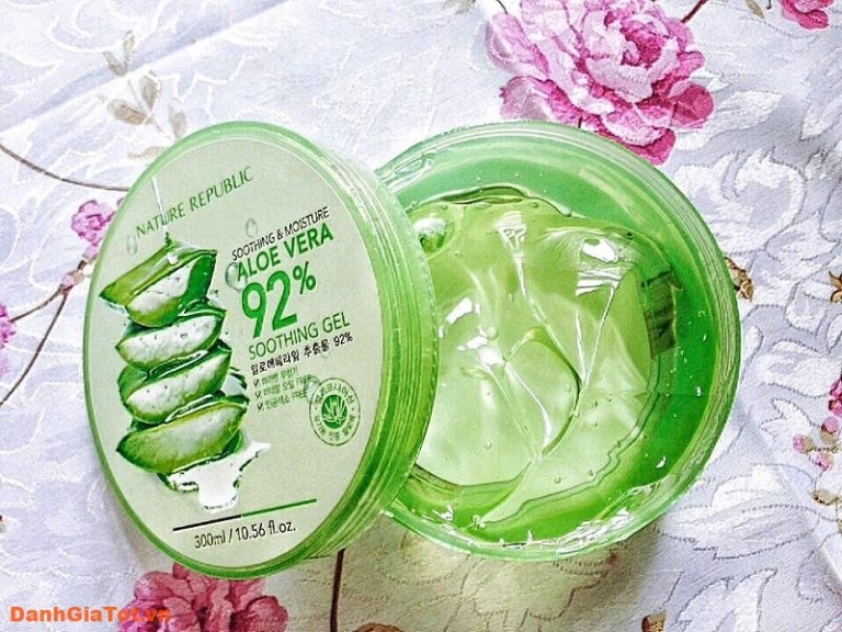 Top 8 Gel nha đam dưỡng ẩm tốt, an toàn và lành tính cho da