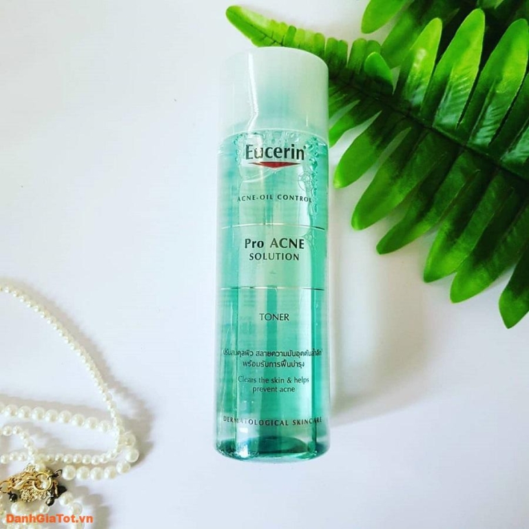 [Review] Toner Eucerin có thật sự tốt không? Có mấy loại?